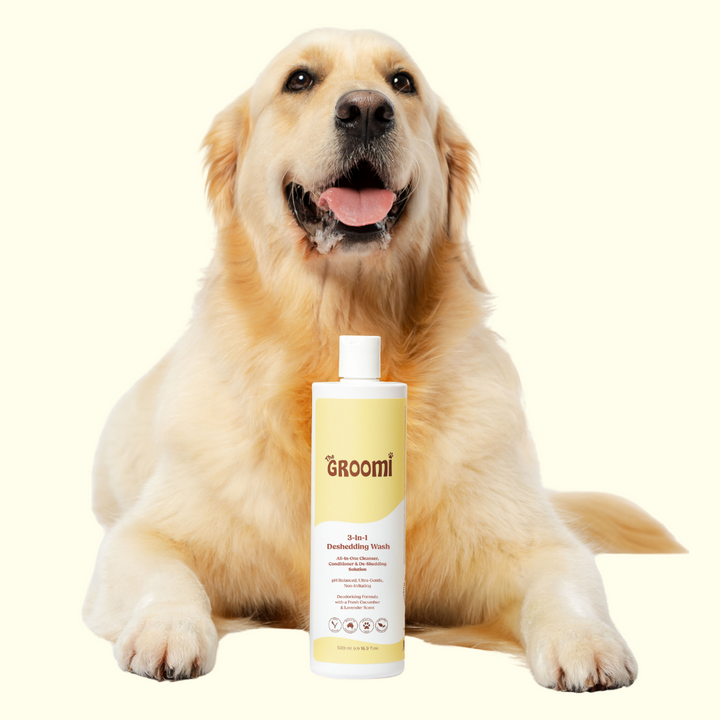 This triple-action deshedding wash cleans, conditions, and reduces shedding in one easy step. Ultra-gentle, non-irritating, pH balanced formula, strengthens, soothes, and reduces shedding at the source.