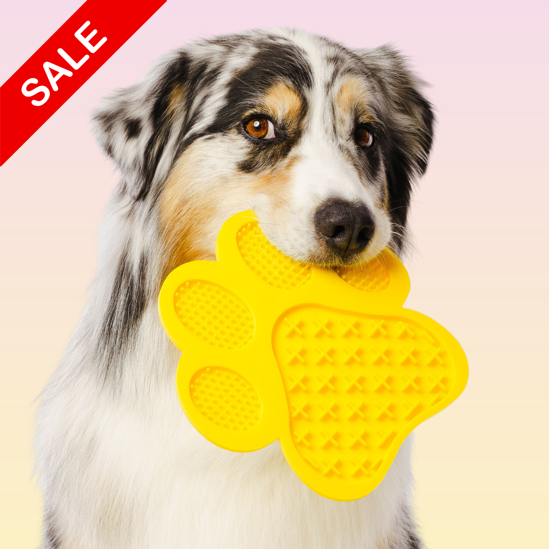 THE GROOMI: Lick Mat — dog licking mat, bath-time distraction, anxiety relief, slow feeder, reduces boredom and stress, grooming aid, suction cups, BPA-free silicone, dishwasher and freezer safe, spread peanut butter or yogurt, promotes calm and better dental health.